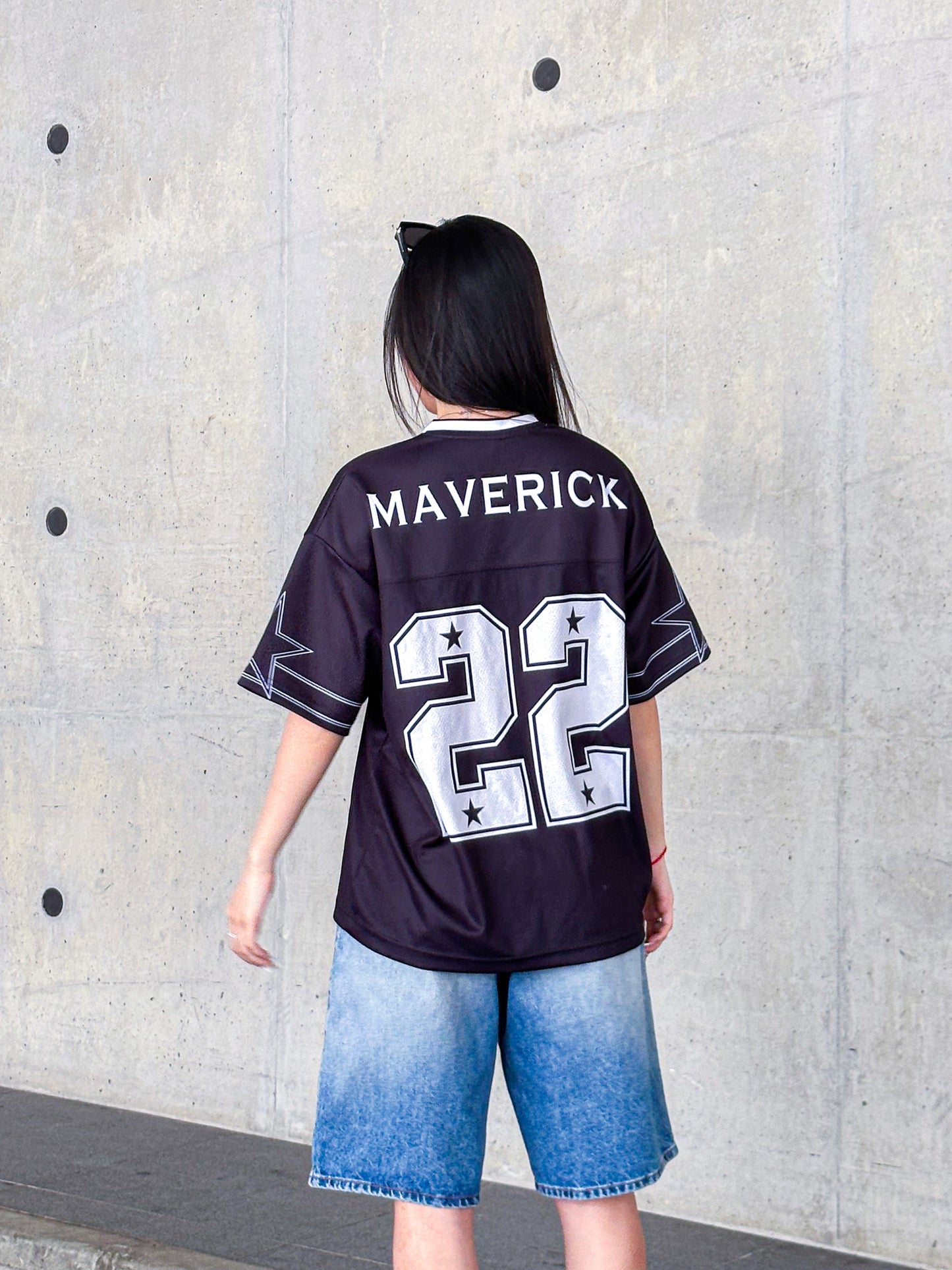 STAPLES: MAVERICK JERSEY