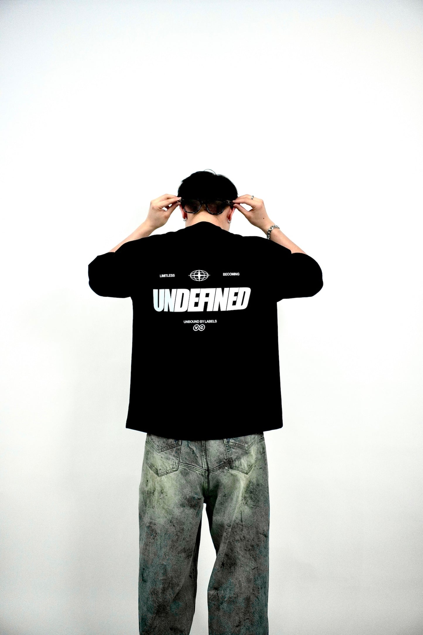 (NEW RELEASE) UNDEFINED OBSIDIAN BLACK TEE