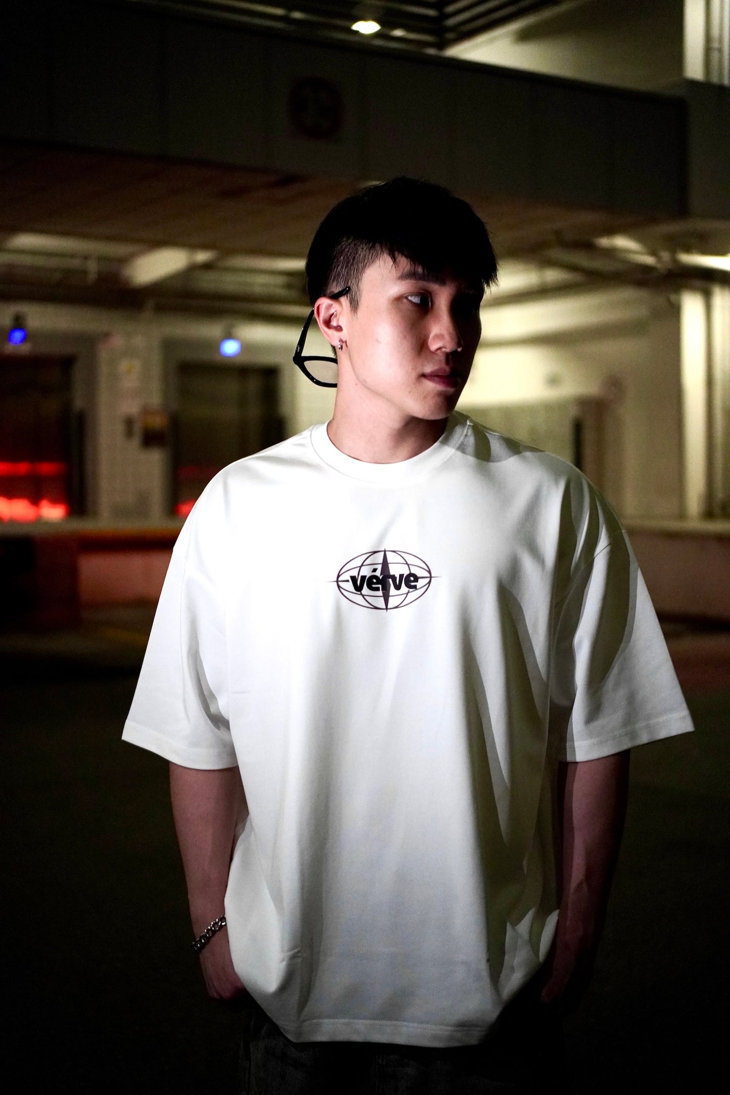 (NEW RELEASE) UNDEFINED LUNAR WHITE TEE